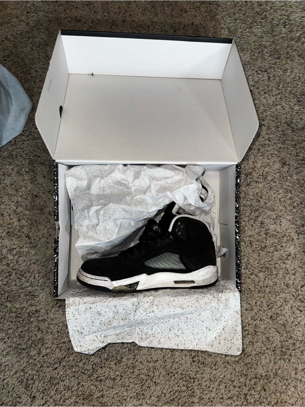 Air Jordan 5 Retro 'Oreo' 2021 - Picture 5 of 13